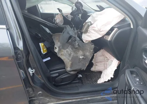 2017 Jeep Cherokee Latitude 4X4 из США, поврежденный, VIN 1C4PJMCS7HW509835